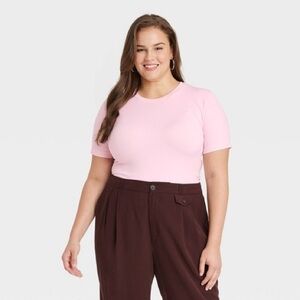 A New Day Women’s Slim Fit Seamless T-Shirt